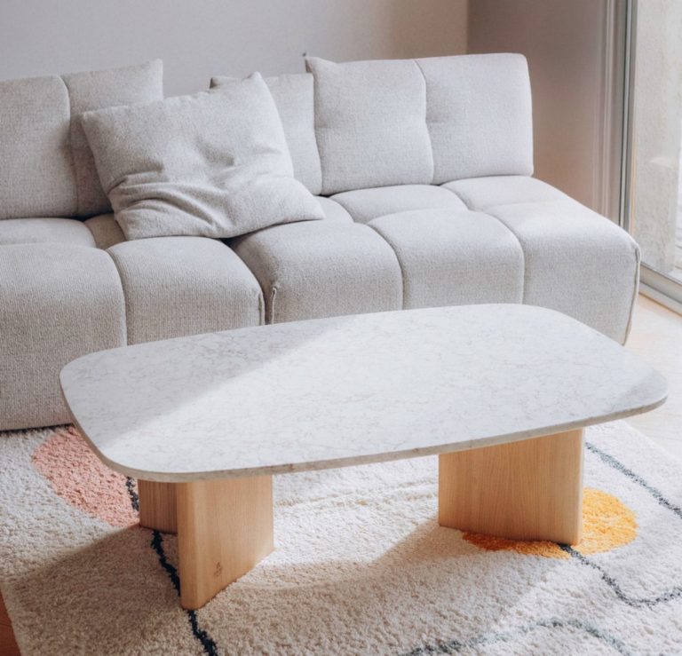 Table basse Tikum artisanal silestone et chêne table basse haute de gamme artisanal silestone et Chêne Epure mobilier